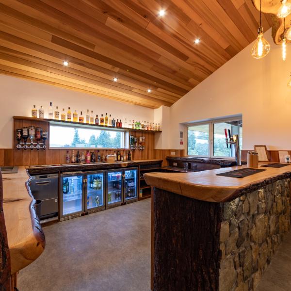 bar in daradian cardney steading venue