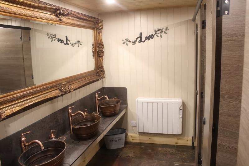 Bath room facilites at Cardney Steading barn wedding