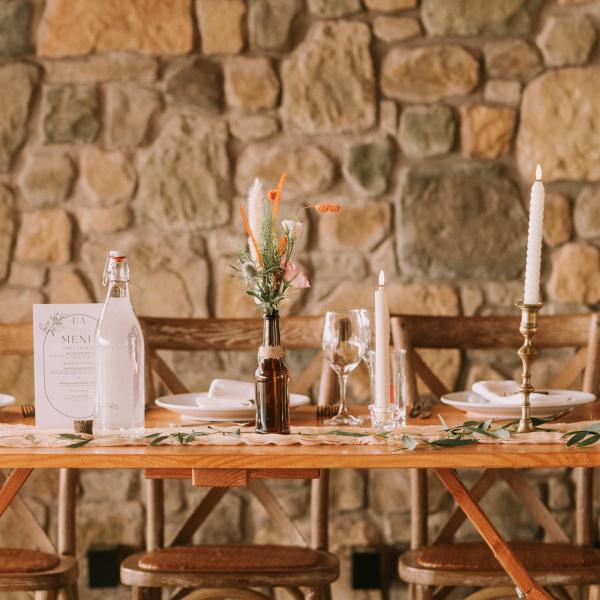 ailsa and ian table decorations