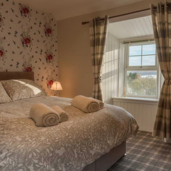 cardney accommodation bedroom 1