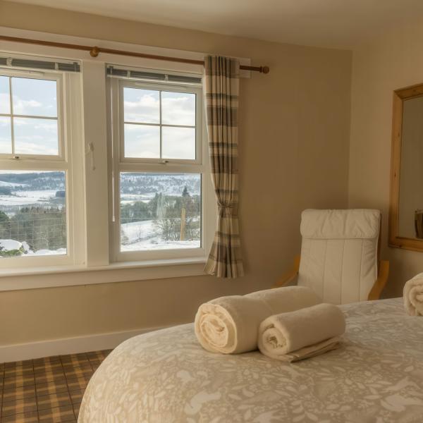 cardney accommodation bedroom