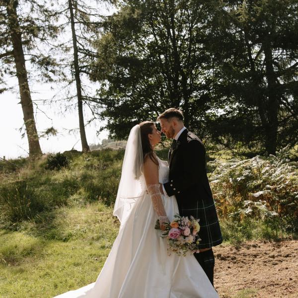 isla and robbie woodland wedding